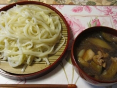 生姜の効いたなすと鶏肉とねぎのつけ汁細うどん